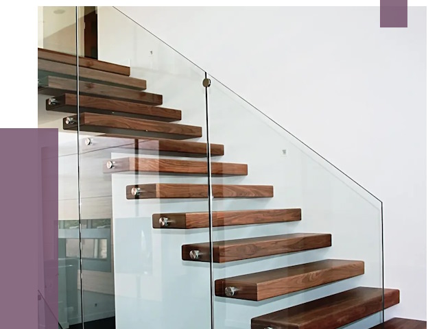 Стеклянные перила для лестницы в Ярославле от 14889 руб.