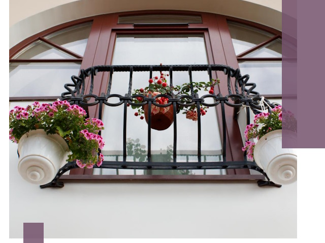 Изготовление и монтаж французских балконов в Ярославле