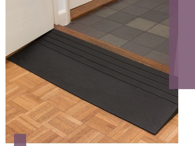 Резиновые пандусы для доступа и безопасности в Ярославле