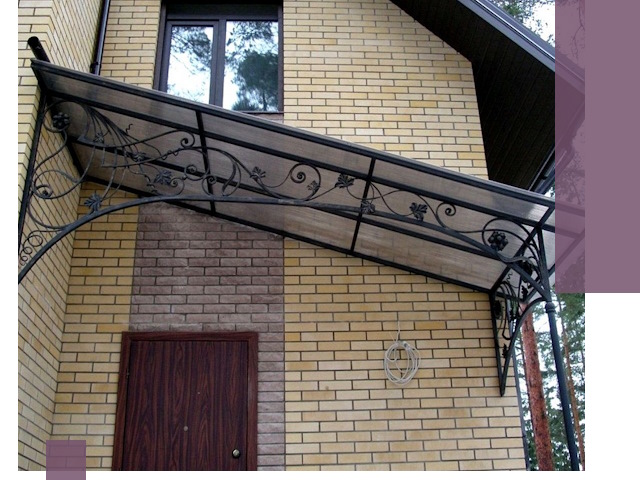 Односкатные козырьки из металла под ключ в Ярославле